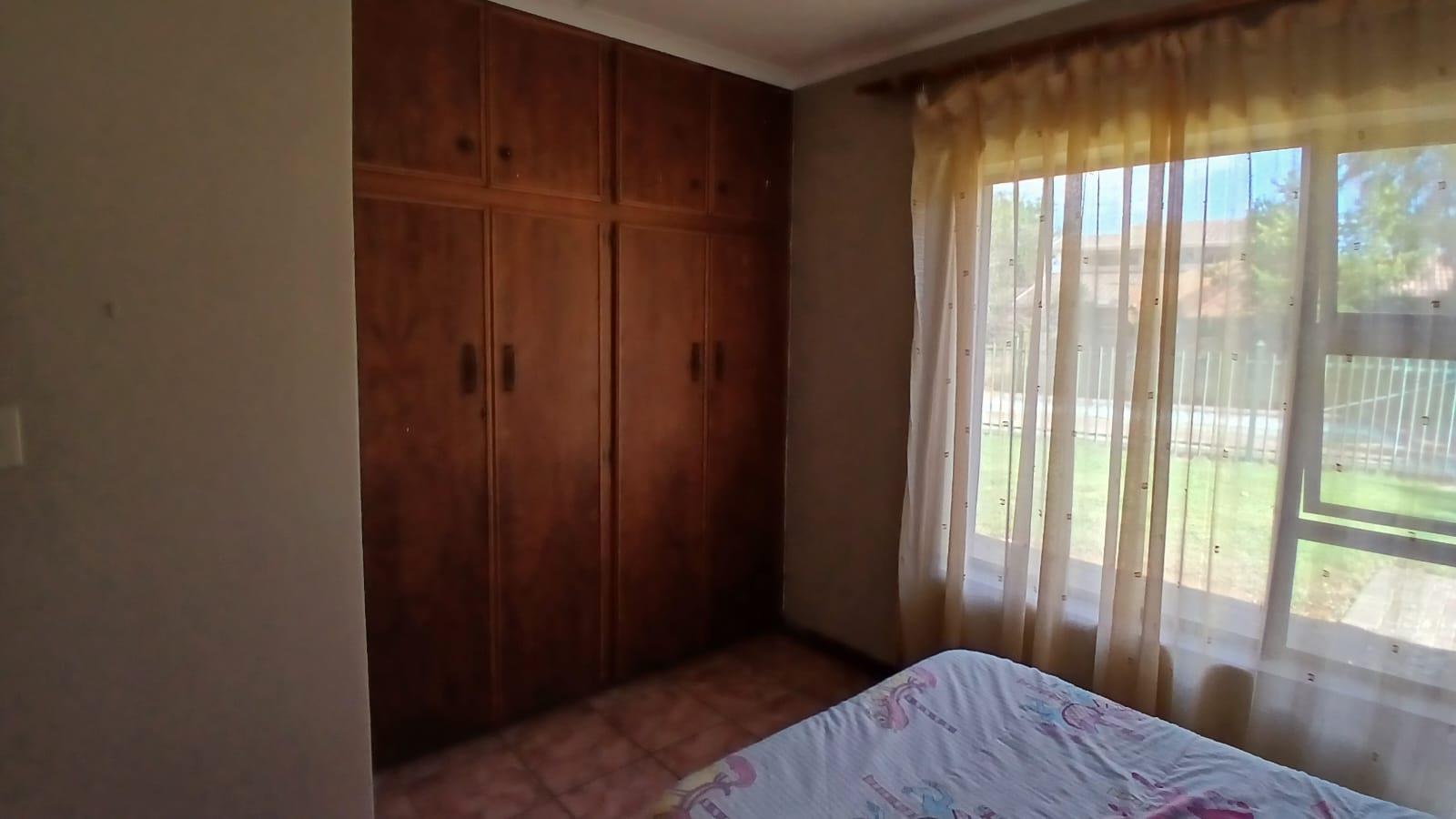 4 Bedroom Property for Sale in Pellissier Free State